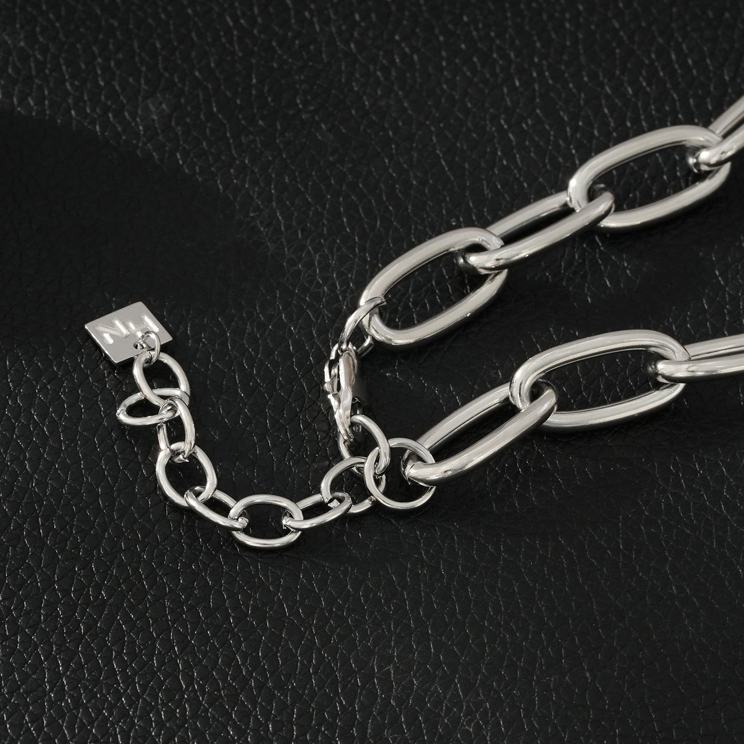 AKELLO SILVER (White Gold): Silver Power Chain
