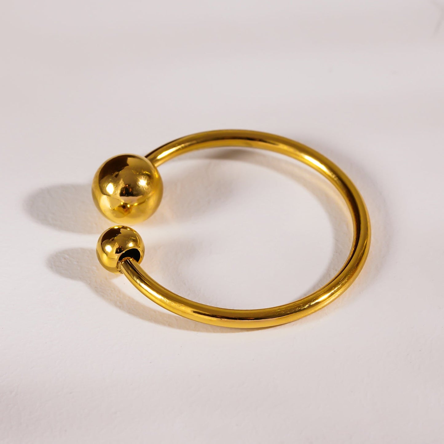 ALTHEA: Contemporary Essential Ring with Ball Beads