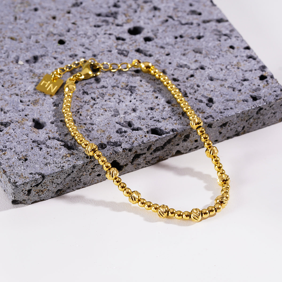 Style ANNABETH: Twin-Bead Fusion Gold Chain Bracelet