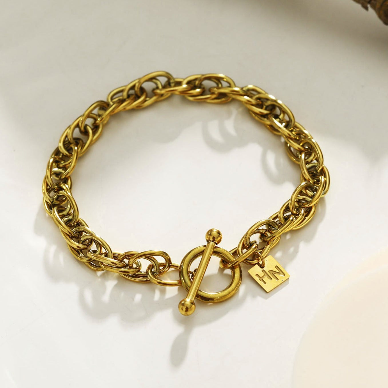 ARDA Gold: Chunky Intricate Multi-Link Bracelet with Circle & T-Stopper