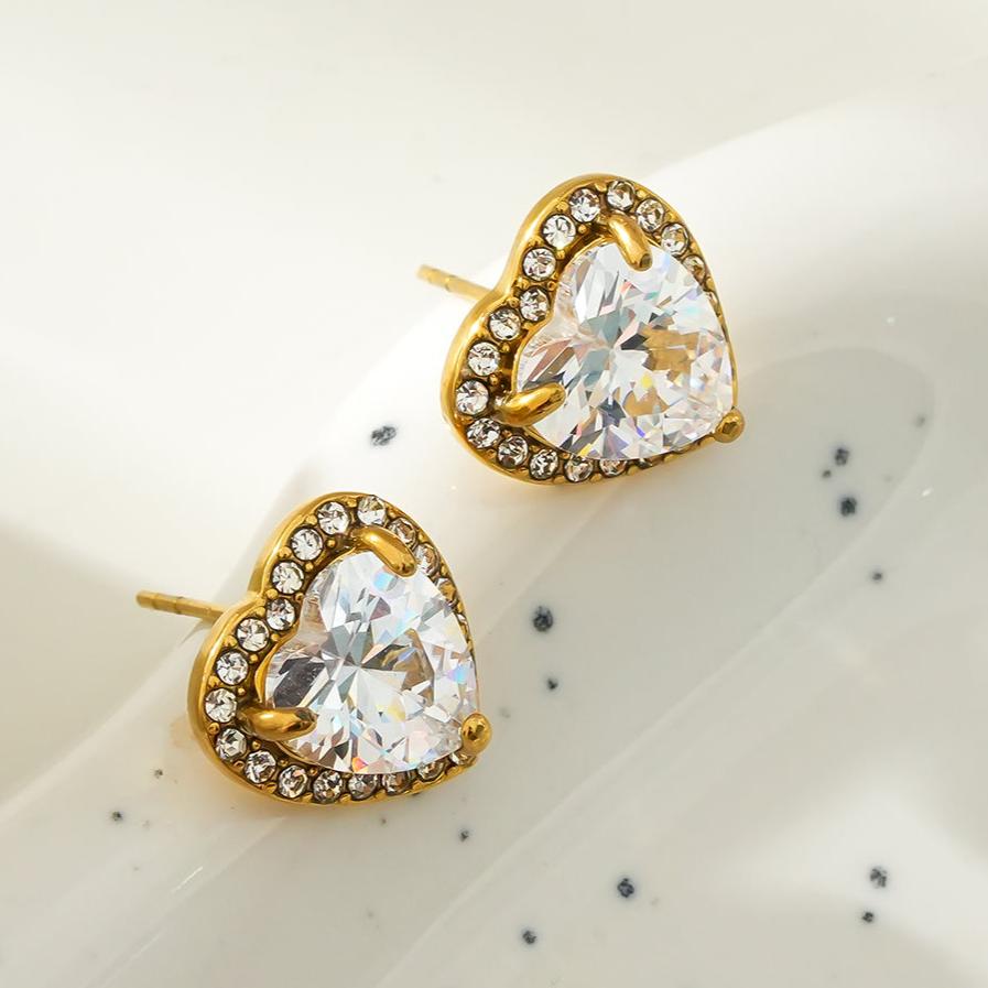 BANRAK Gold: Shimmering Heart Shaped Moissanite & Zirconia (CZ) Embedded Stud Earrings