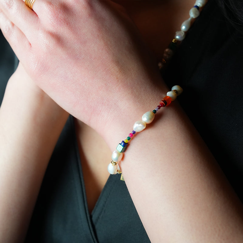 BANYANA: Paradise Found - Colourful Bracelet with Gold Beads, Natural Stones, and Freshwater Pearls