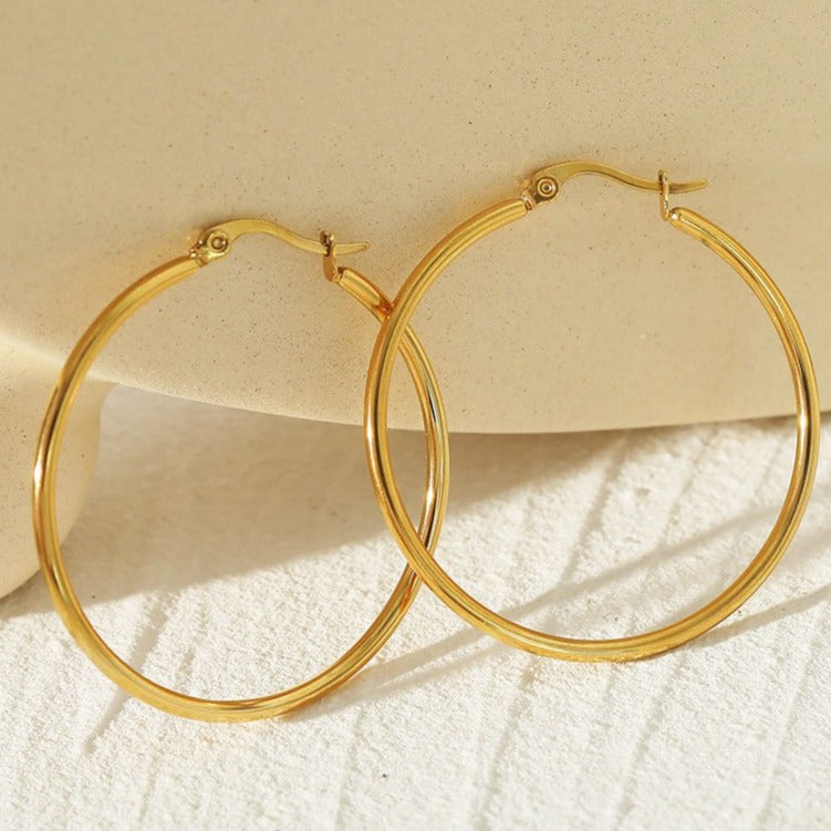 Style BIANCA Gold: Classic Essential Everyday Basic Round Gold Hoops. Available in 7 Sizes - 1cm to 6cm