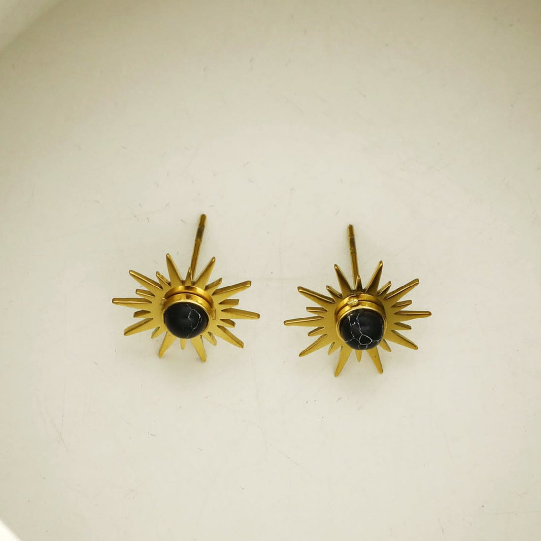 SOLE BLACK: Sun Symbol Natural Stone Stud Earrings