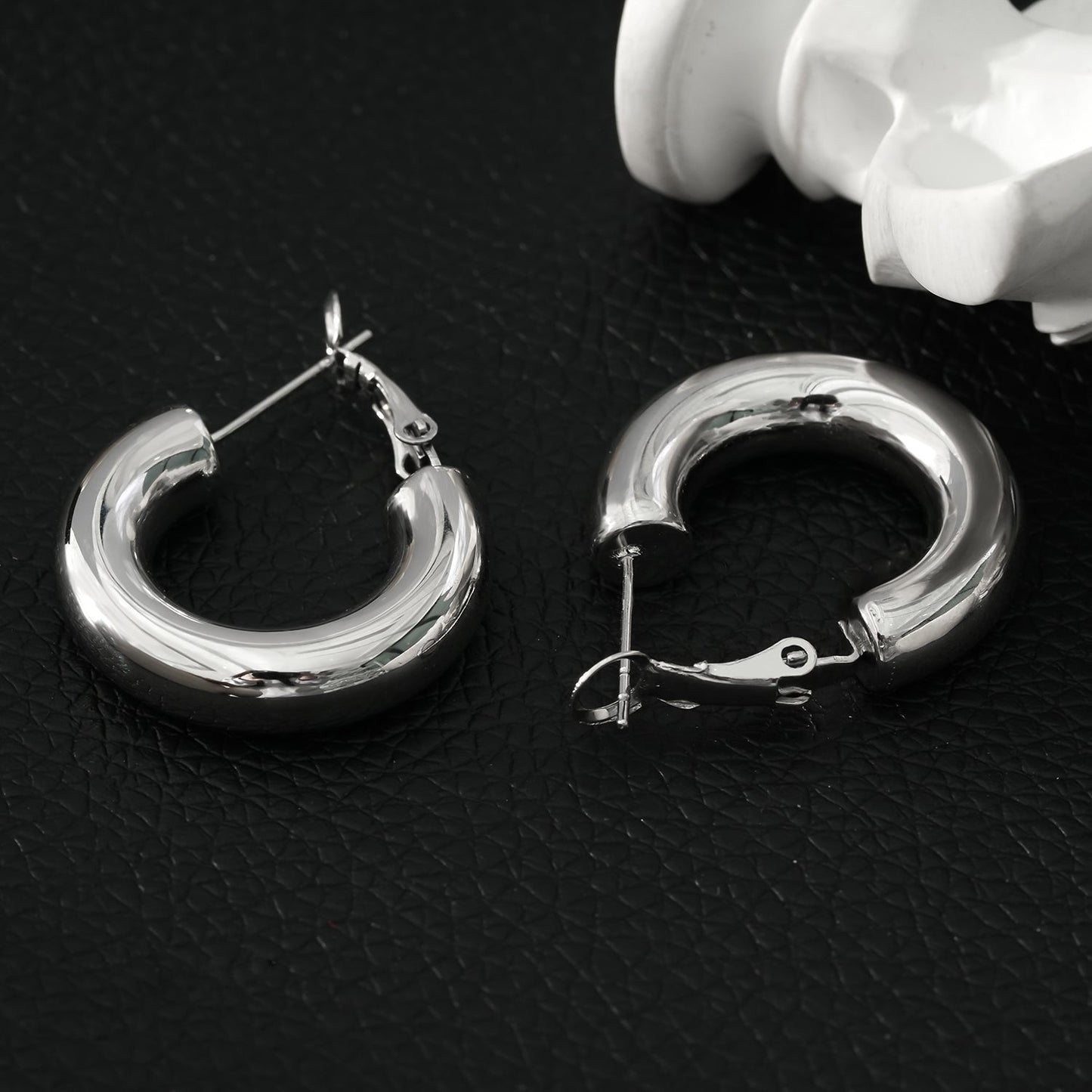 BLYDE Silver (White Gold): Semi-Wide Essential Hoop Earrings (2.5cm)