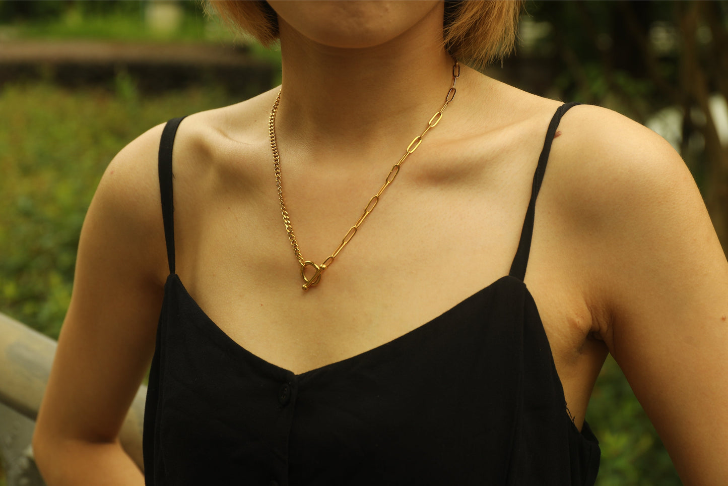CHARLOTTE Gold:  Mix Chain T-Bar Gold Necklace