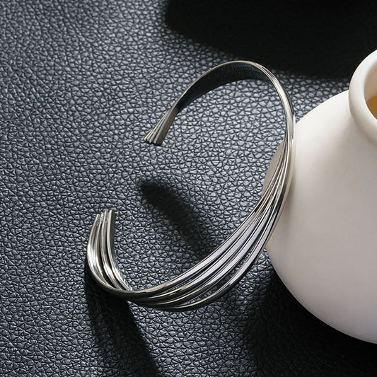 LIVIA Silver (White Gold): Geometric Lines Bracelet