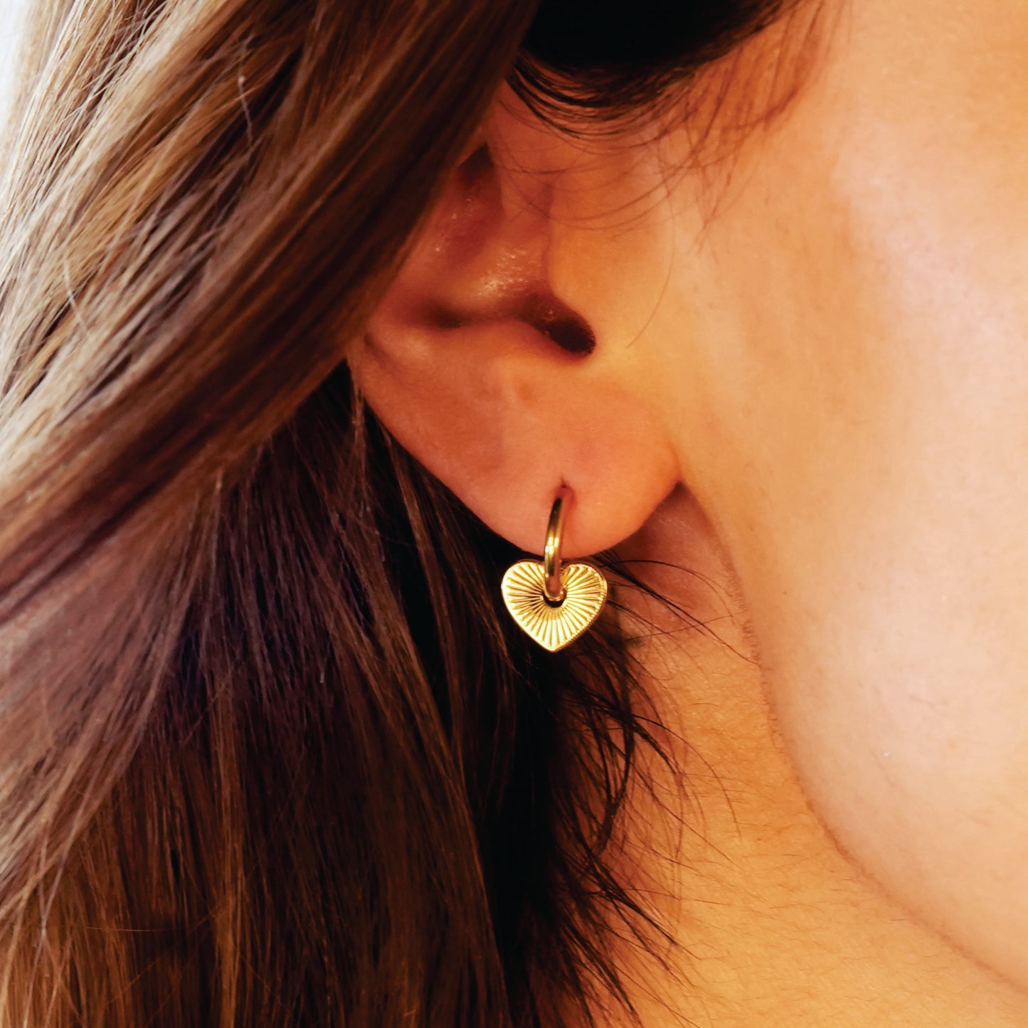 ENDEAR Gold: Romantic Heart Charm Hoop Earrings – A Symbol of Everlasting Love.