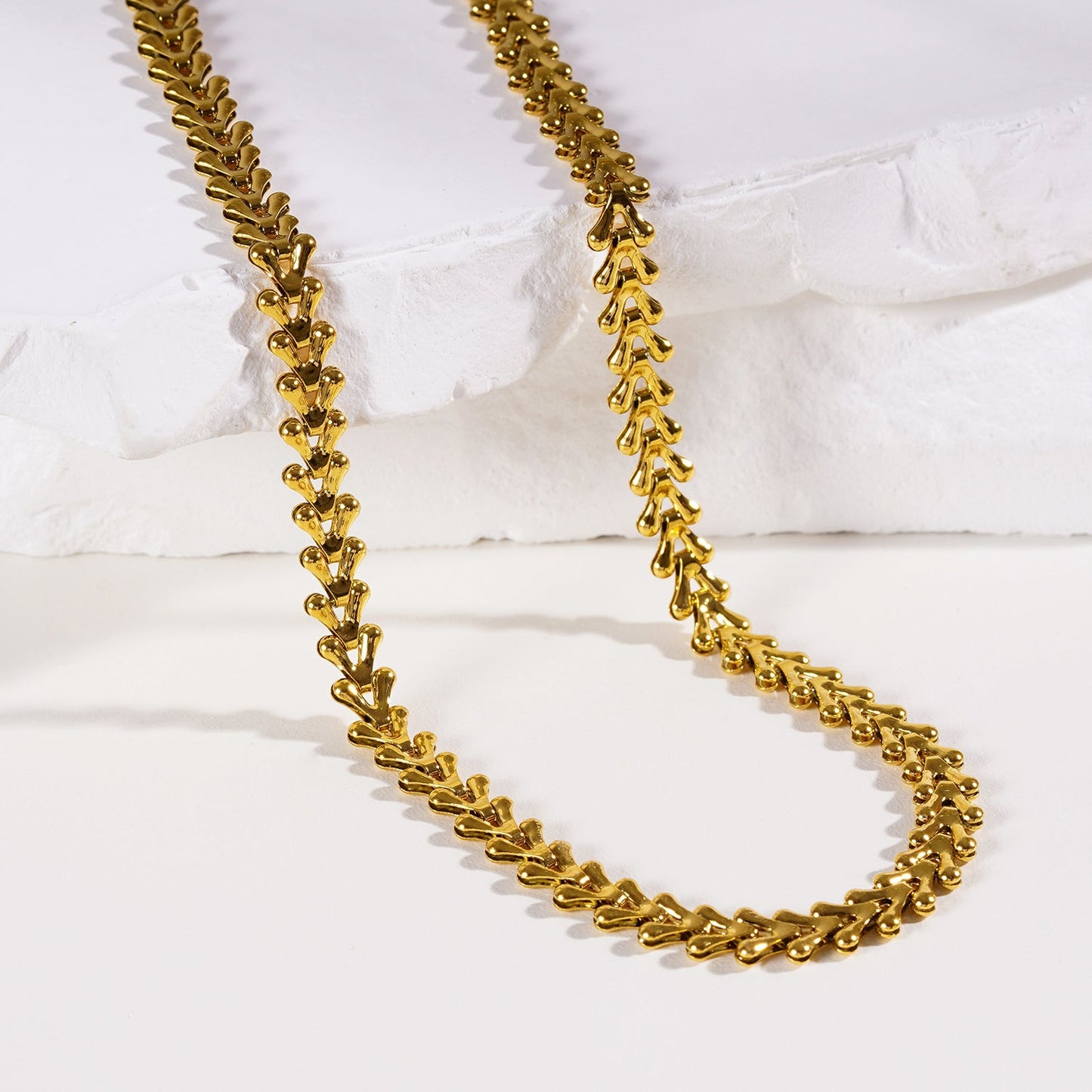FRANKIE:  Vintage-Inspired Linked Abstract Crest Chain Necklace