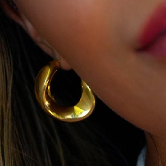 Style GALENA Gold: Twisted Hoop Style Earrings