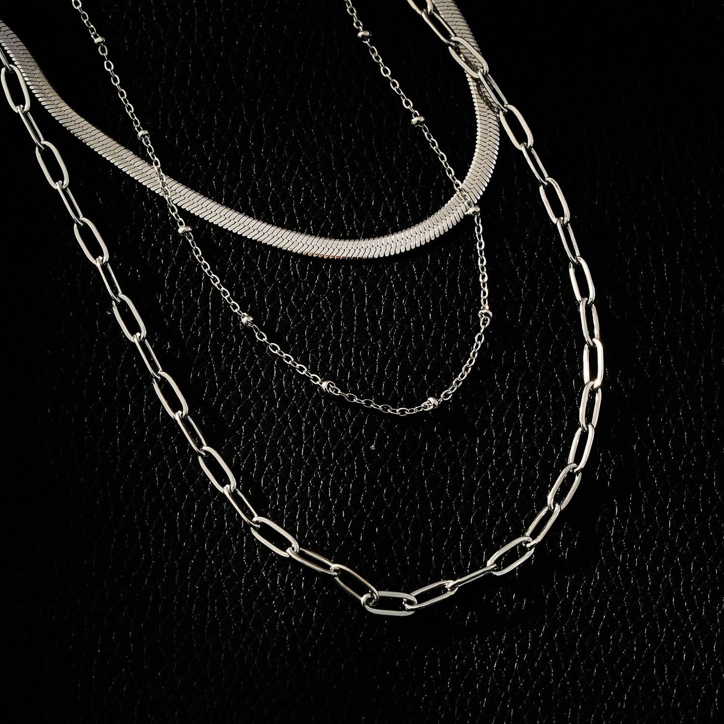GEILNAR:  Triple Layer Mixed-Chain Necklace in Silver
