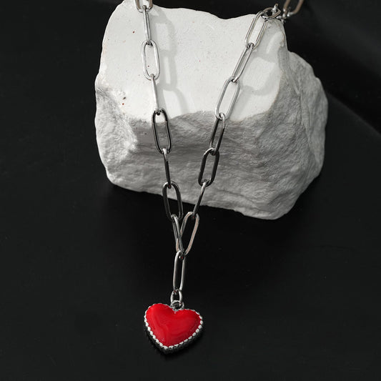Style HEART ROUGE Silver (White Gold): Paper Clip Chain Anchoring an Enameled Red Heart Charm