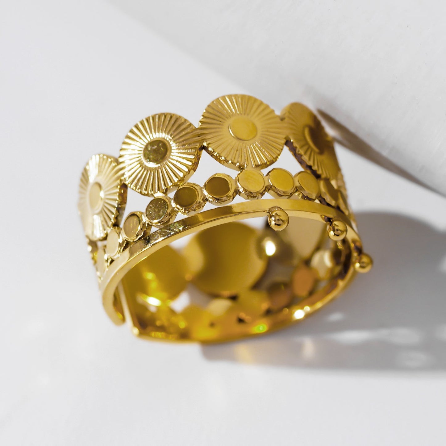 HIYAS: Fit for a Queen - the Crown Ring.