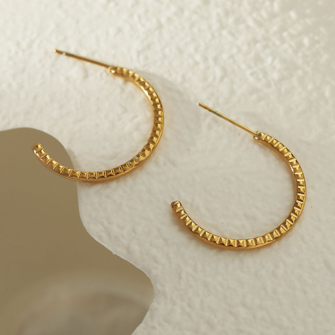 HOLLY: Textured Gold Hoop Earrings