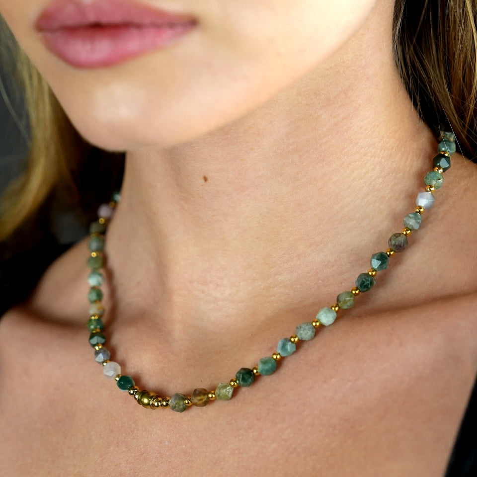 JULIETTA: Indian Agate Stones & Gold Beaded Chain Necklace
