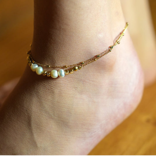 Style MARENTA LG: Gilded Harmony Chain Anklet with Gold Beads and Freshwater Pearls