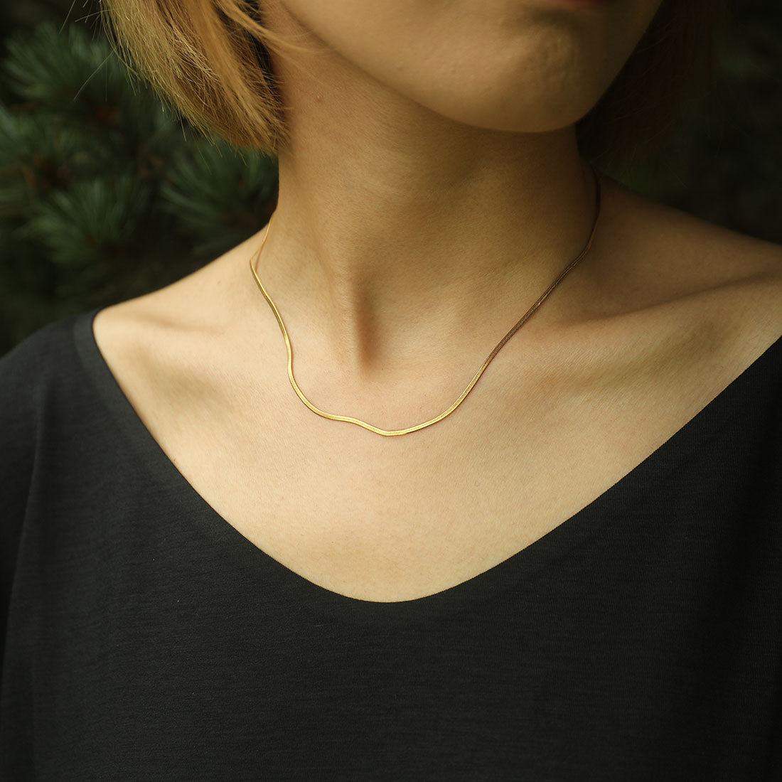 MILA: Snake Skin Textured Delicate Width Gold Chain Necklace