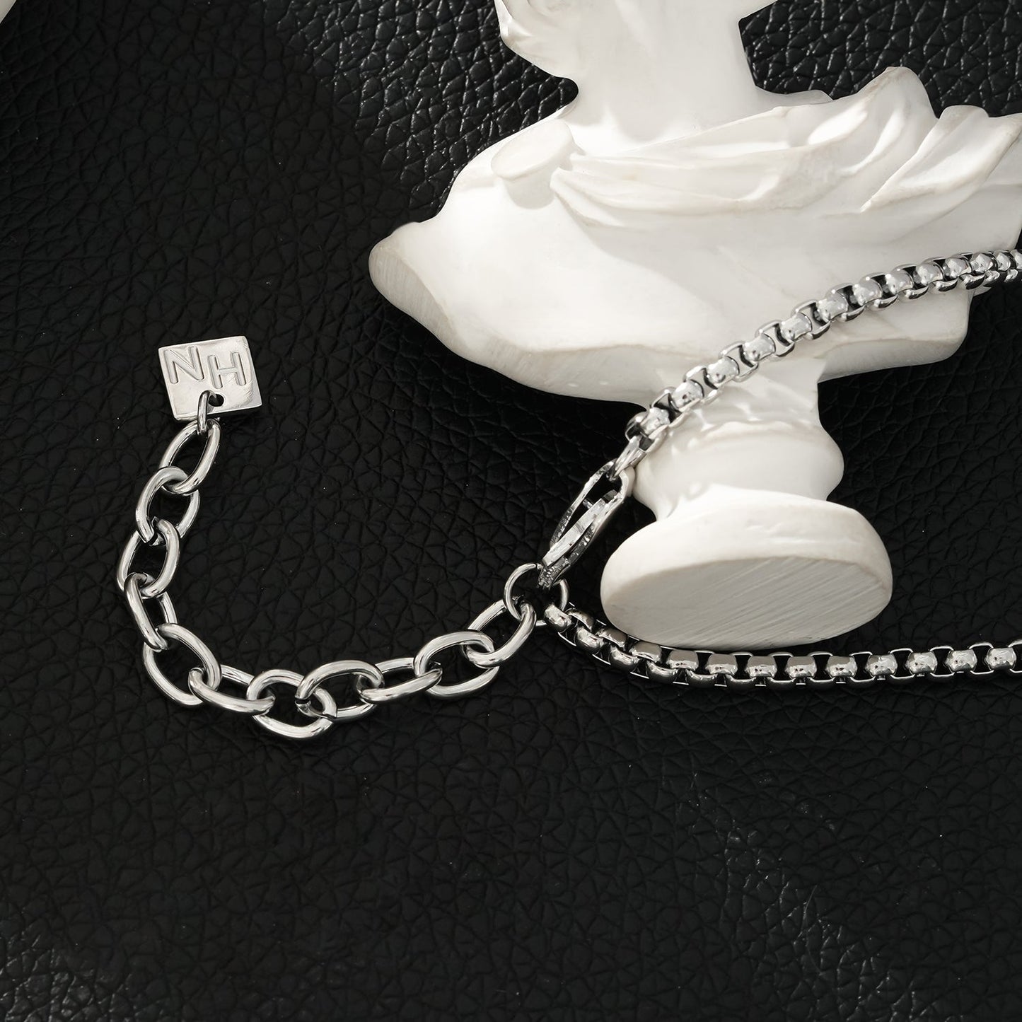 MOSI 24": Interlock Link Silver Chain Necklace for Women or Men