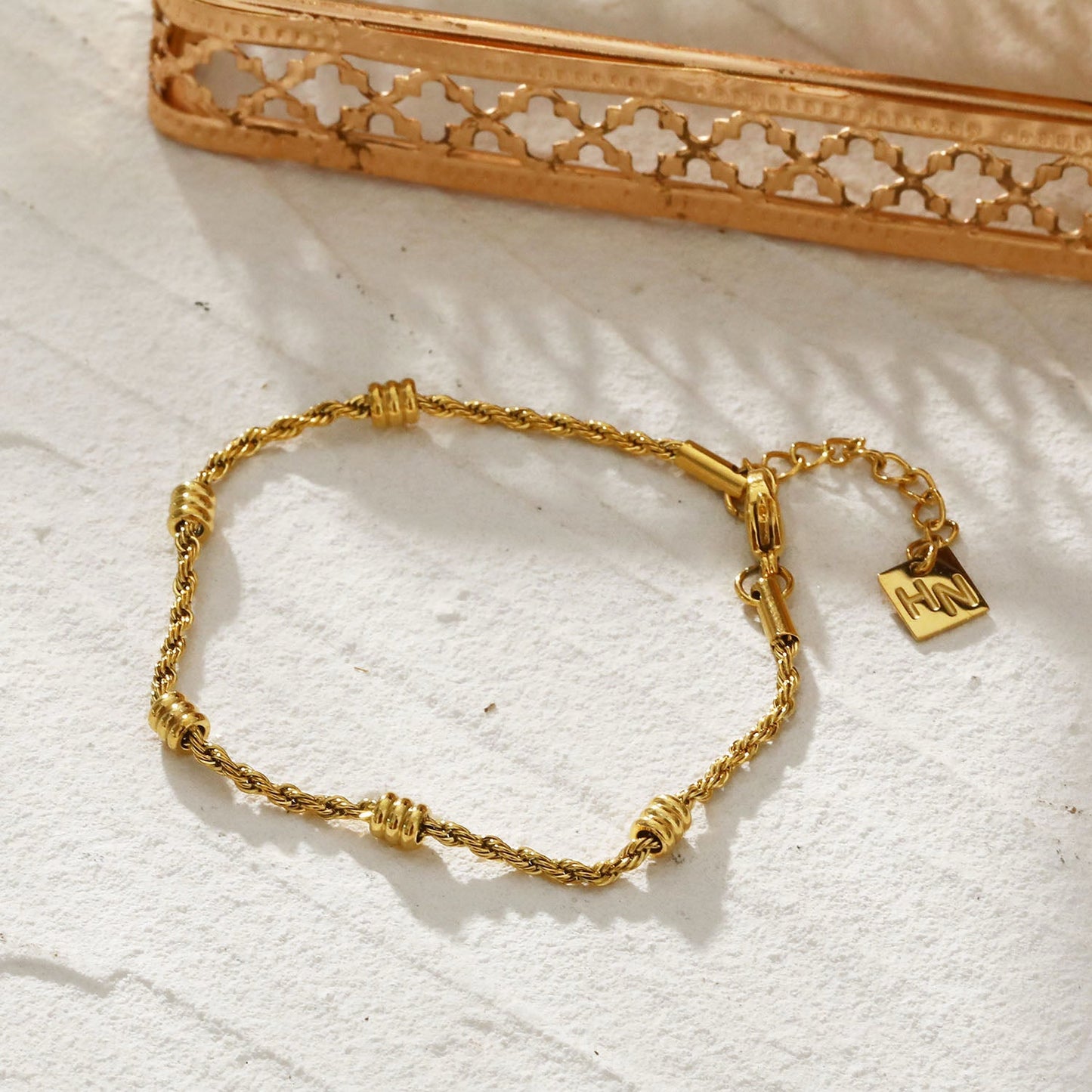 AMIENS Gold: Beaded Rope Chain Bracelet