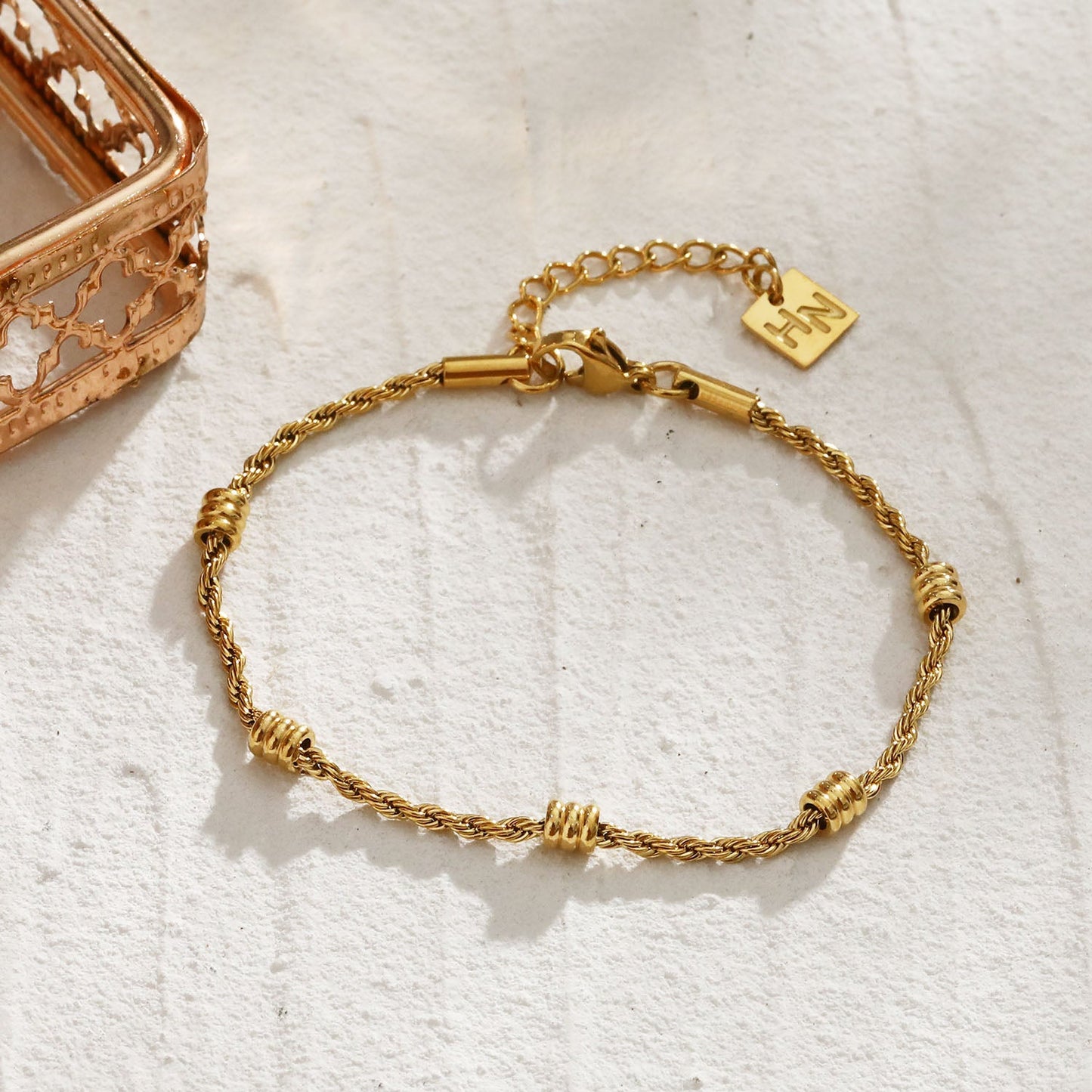 AMIENS Gold: Beaded Rope Chain Bracelet