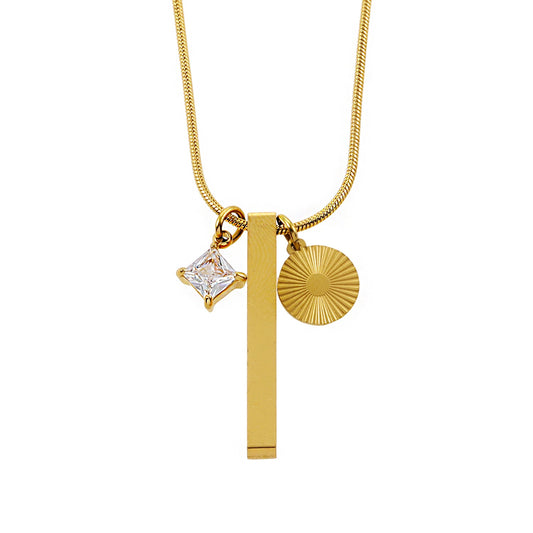 Style DEFNIE: Snake-Skin textured Dainty Chain Necklace Anchoring a Trio of Charms