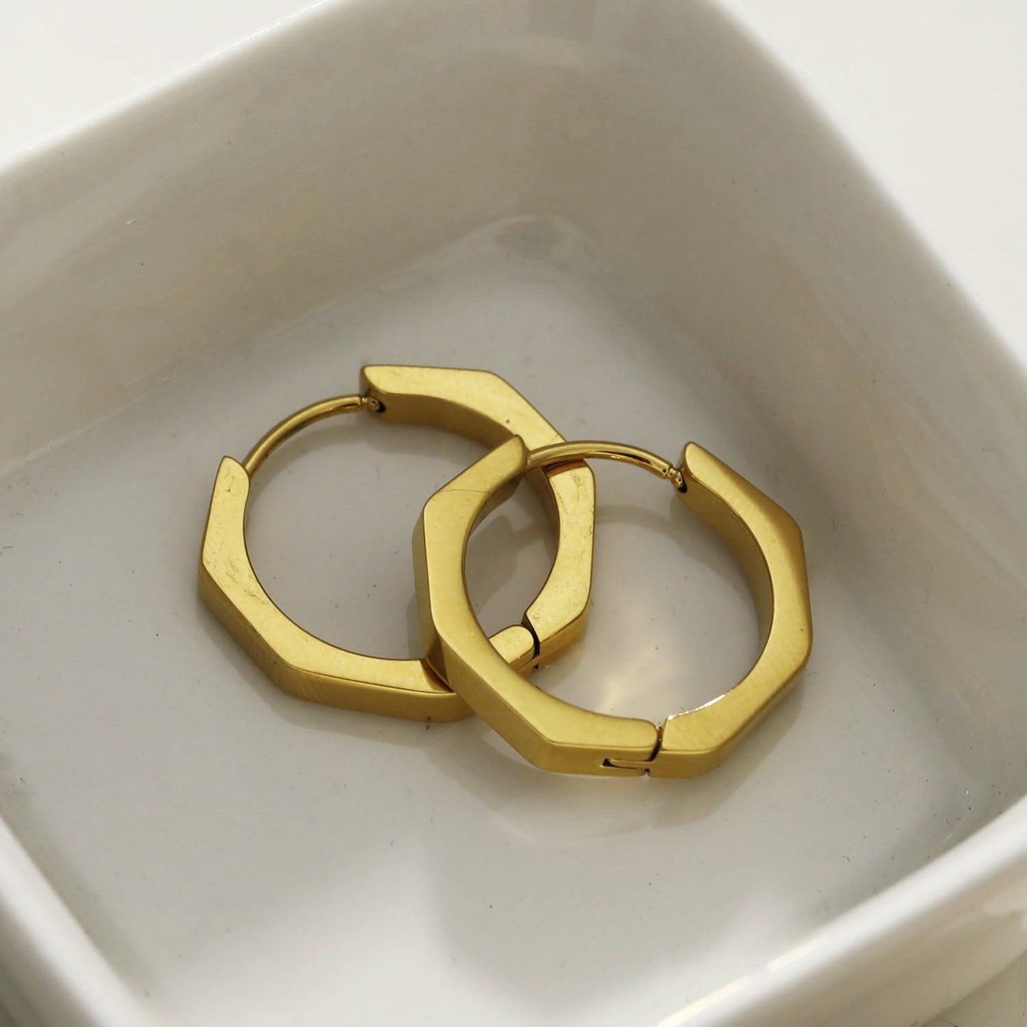 BOLZANO Gold: Hexagon Shaped Contemporary Hoop Earrings