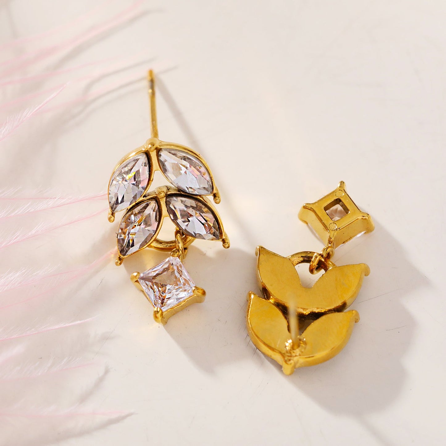 Style ESPERANZA: Vintage Inspired 'Floral Elegance' Earrings with Zirconia Gemstones