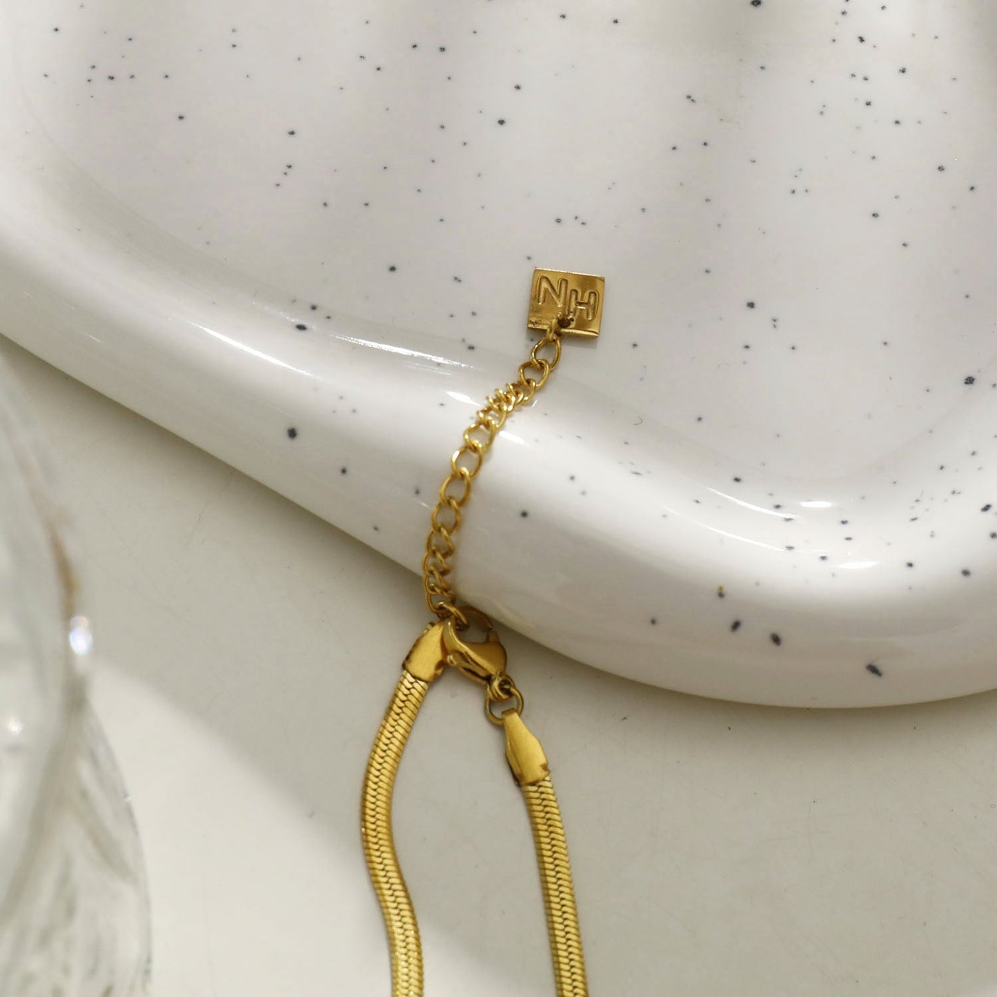 FRYDA Gold: Snake Skin Textured Mid Width Chain Necklace