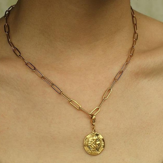 DALIA: Essential Gold Chain Link Paper-Clip Necklace