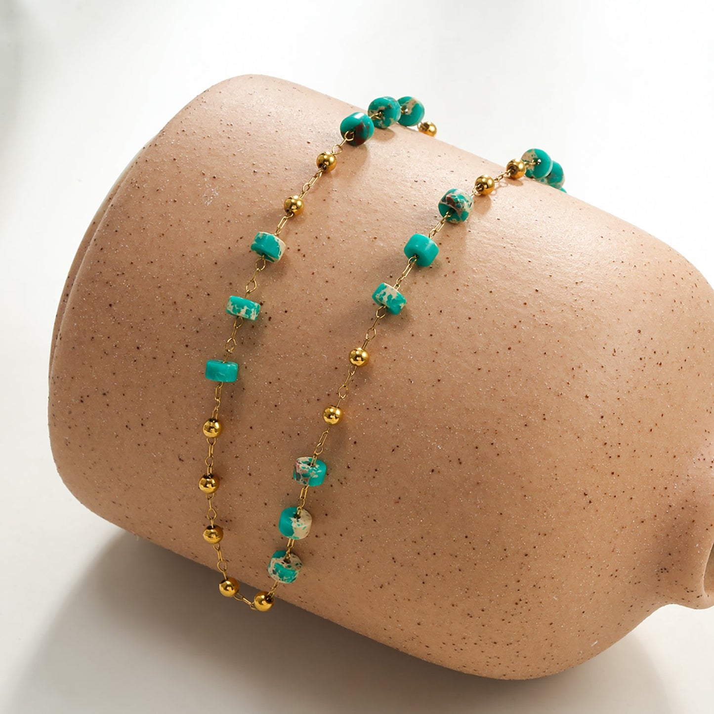 SANTA CRUZ Blue: Gold & Natural Stone Beaded Chain Necklace
