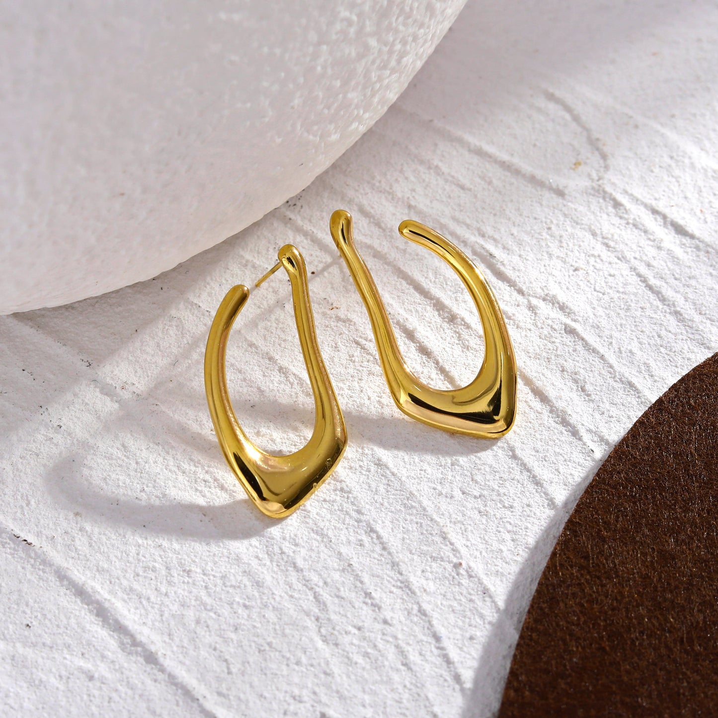TARAJI Abstract Shaped Hoop Earrings in Gold