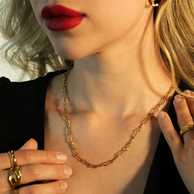 TIASA: Asymmetrical Paper Clip Gold Chain Necklace