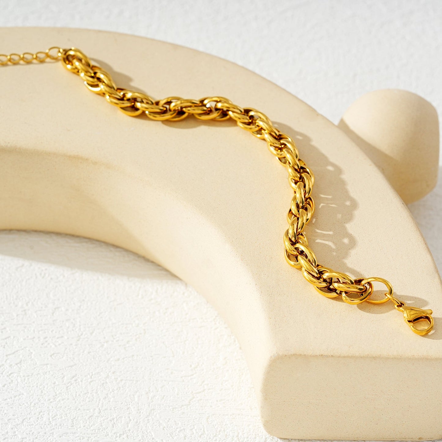 Style WANDSWORTH: Chunky Intricate Multi-Link Bracelet