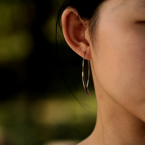 XIMENA Geometric Curves Silver Hoops