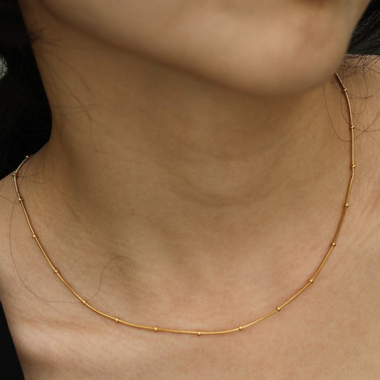 ZAHARA: Mini Textured Beaded Dainty Gold Chain