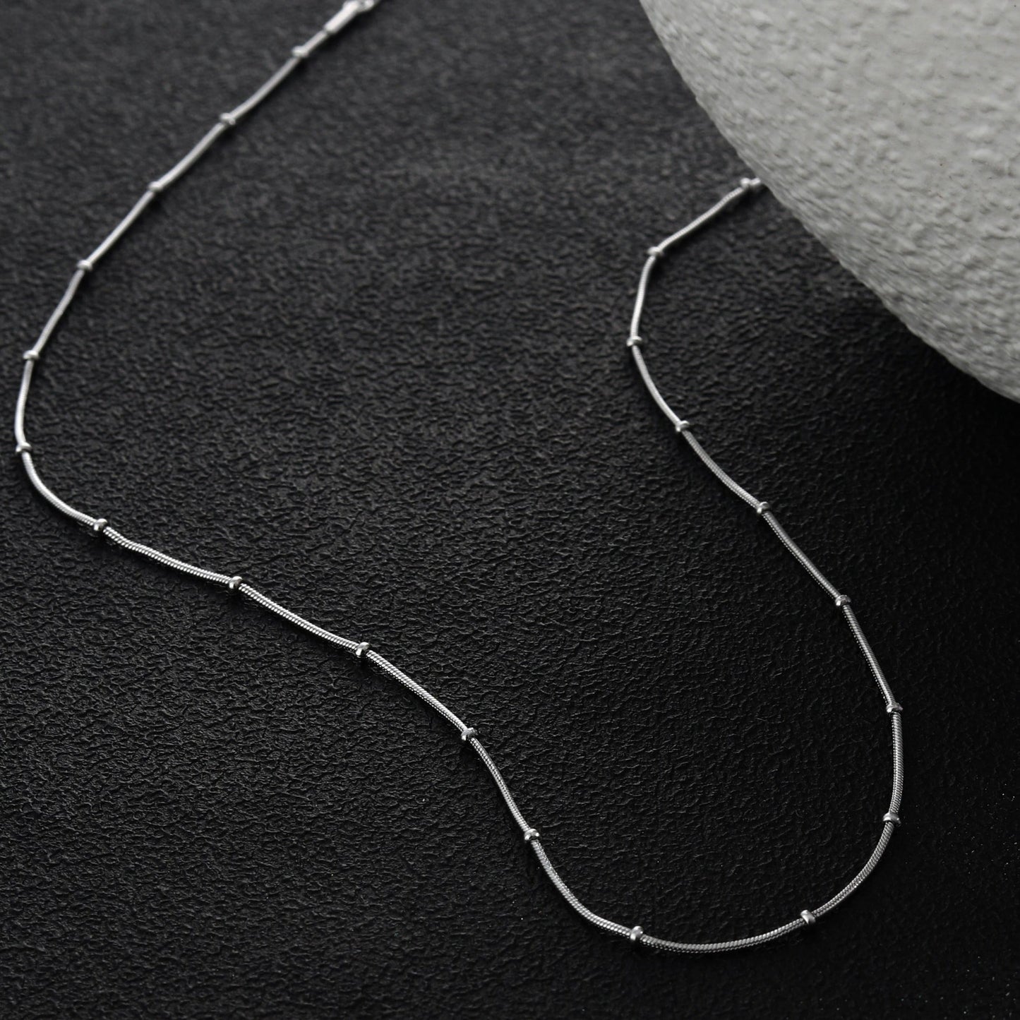 ZAHARA Mini Textured Beaded Dainty Silver Chain