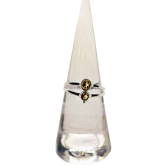 Ring - Small Round Gemstone